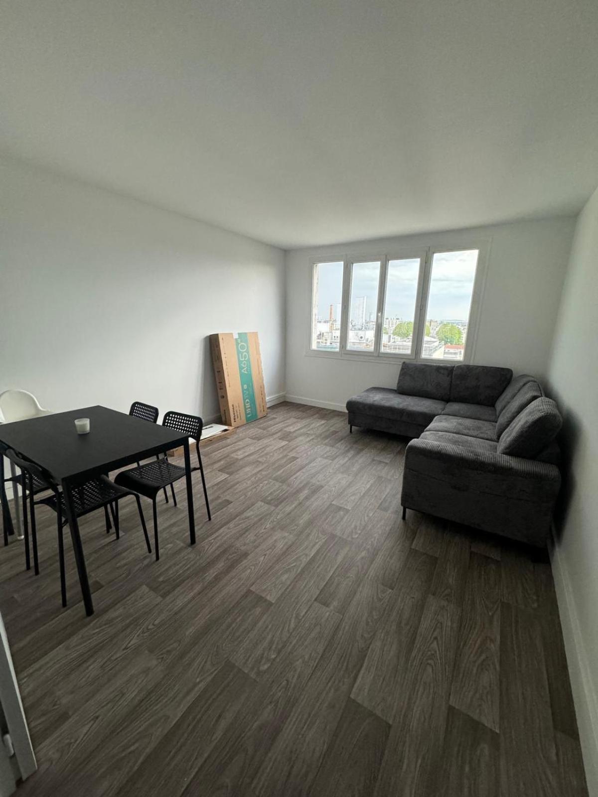 Logement Spacieux A 15Min De Paris - Free Parking - Free Wifi Pantin Esterno foto