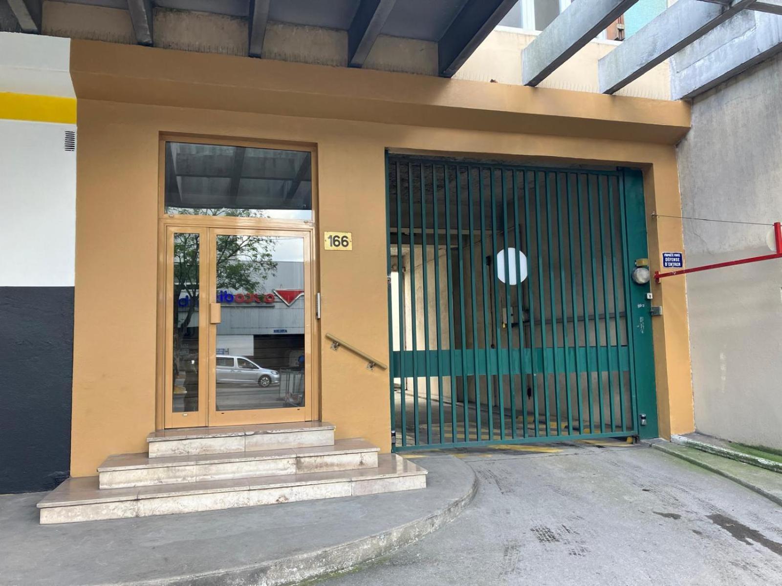 Logement Spacieux A 15Min De Paris - Free Parking - Free Wifi Pantin Esterno foto